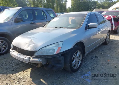 2007 Honda Accord 2.4 Ex z USA, uszkodzony, nr VIN 1HGCM568X7A200529